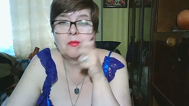 VeronicaGold511's cam snapshot