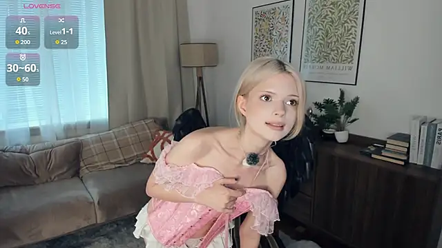 LaureMestler's cam snapshot