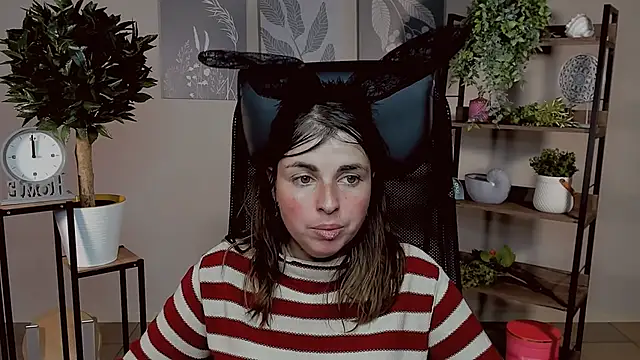 MartaEdams's cam snapshot