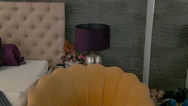 Candy_Babe_'s cam snapshot