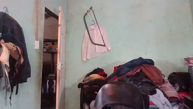 Nicky52's cam snapshot