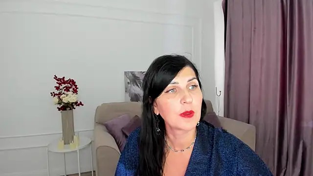 Moon_Veloure1's cam snapshot