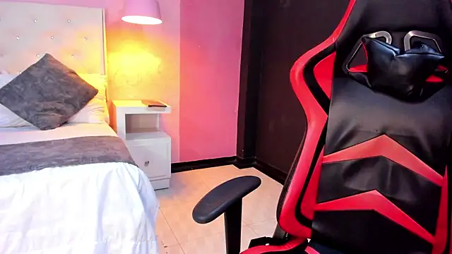 KarinaTylor's cam snapshot