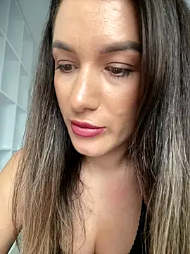 HotXMom's cam snapshot