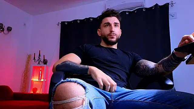 MightyAaron66's cam snapshot