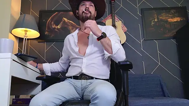 ChrisKox's cam snapshot