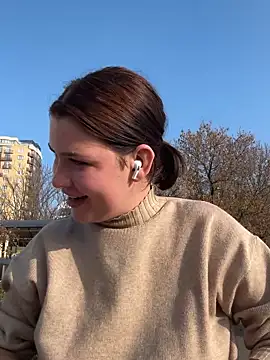 KikiWatson's cam snapshot