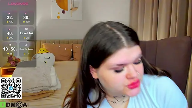 elle_one's cam snapshot