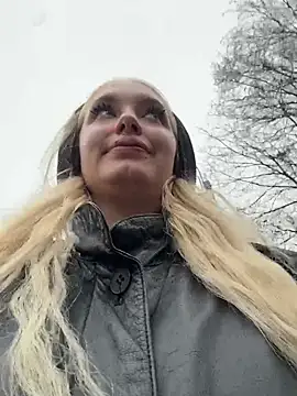 Milkyy_wway live sex cam