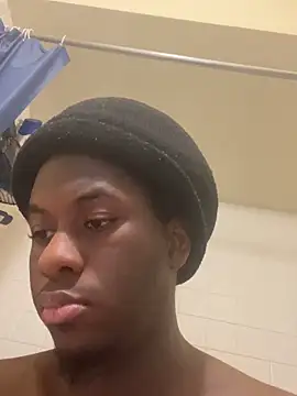 ThickDic28's cam snapshot