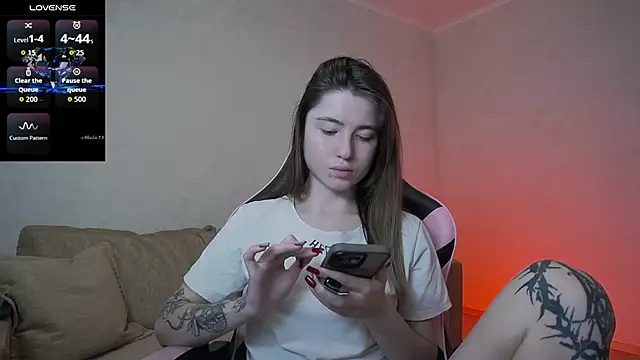 Luxuryalma's web cam