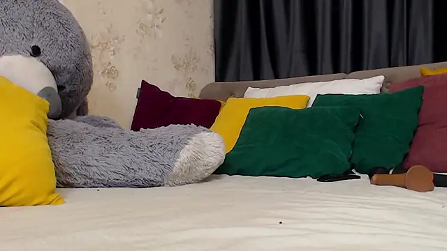 Nina_Blum_'s cam snapshot