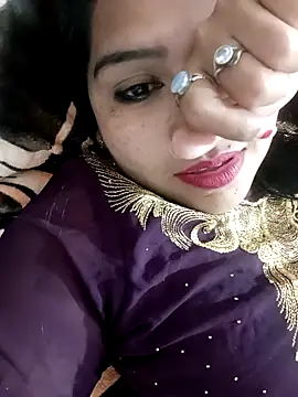 urvashi01224's cam snapshot