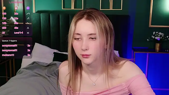 LiraKink's cam snapshot