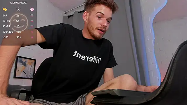 MATEO_HUNTER's cam snapshot