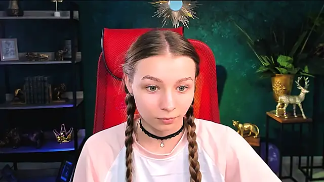 JulieDaniel's cam snapshot