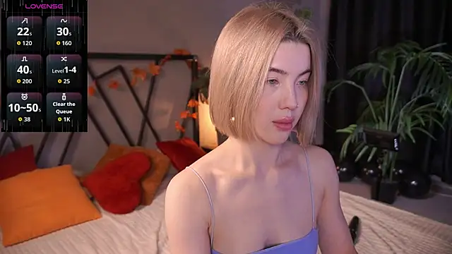 LindaThacker's cam snapshot