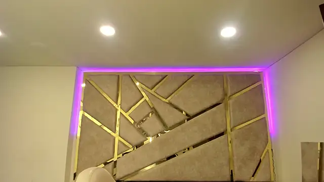 Frrreyaa's cam snapshot