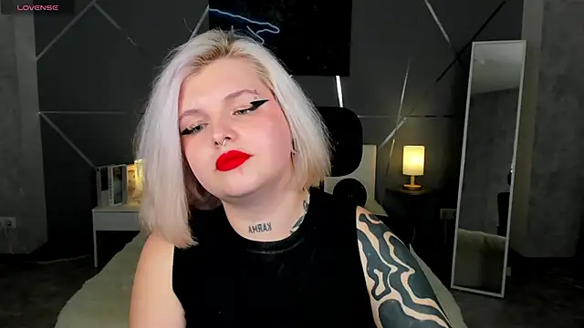 shadow_purr's cam snapshot