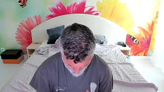 BlowMyXXL's cam snapshot