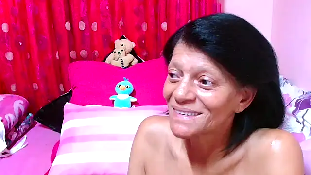 SLUTTYROXY's cam snapshot