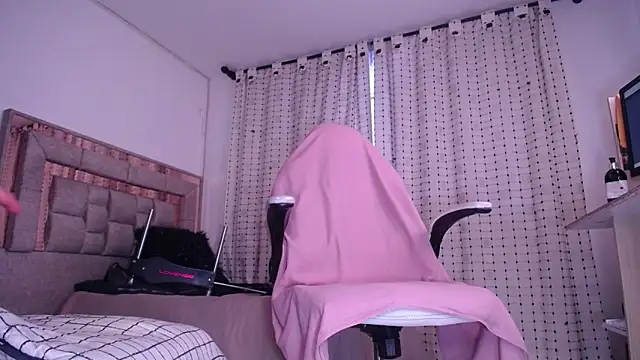 salomecastro_'s cam snapshot