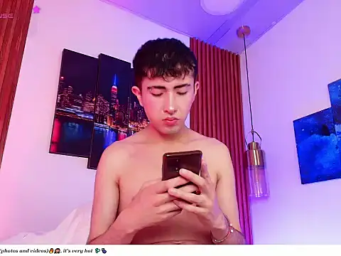 Noah_Xitruxx's cam snapshot