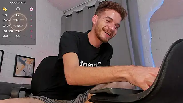 MATEO_HUNTER's cam snapshot