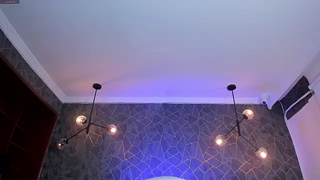 zephyra-angels's cam snapshot