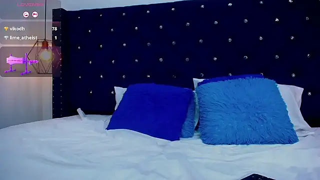 miss_aris's cam snapshot