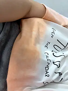 Ruby2000-'s cam snapshot