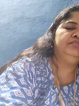 tamilthanushri live sex cam