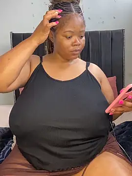 LunaCovenn's cam snapshot