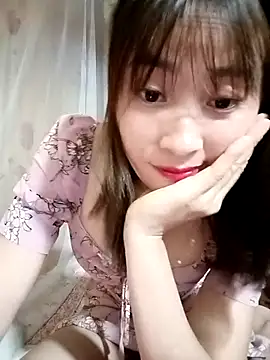 Em_xinh01's cam snapshot