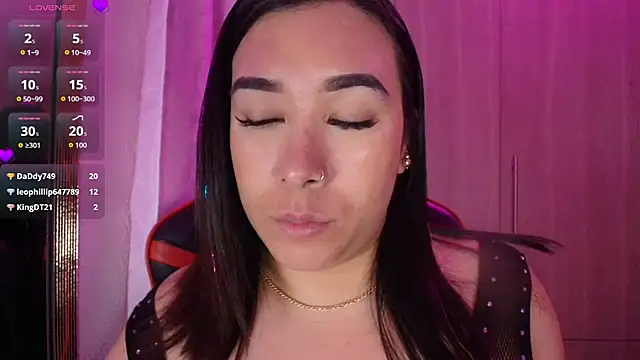 leahtemptation3's cam snapshot