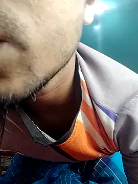 X-_boy's cam snapshot