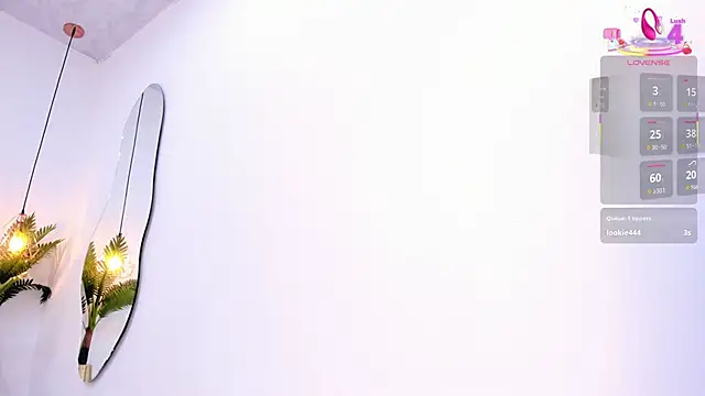 Brittany_cute18's cam snapshot