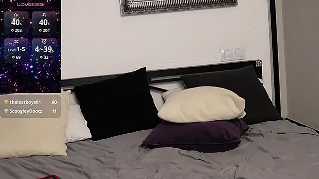 Ashley_Ross_'s cam snapshot