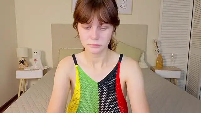 Real_nature__'s cam snapshot