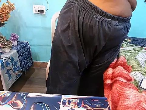 lov_shree_'s cam snapshot