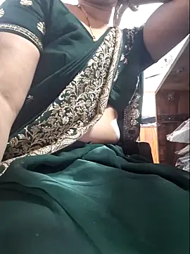 indianhotwife639's cam snapshot