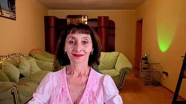 Angeline__Ann_ual_'s cam snapshot