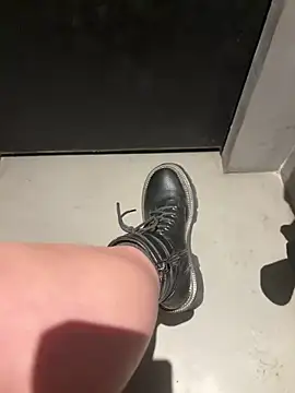 StephanieMur's cam snapshot