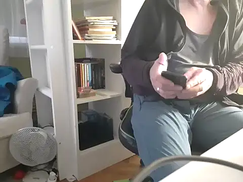 feathersify's cam snapshot