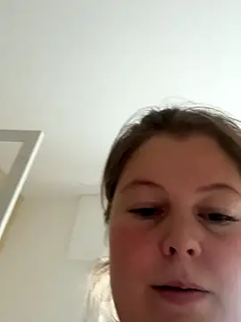 BootyLola live sex cam