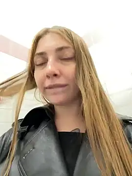 Sunny___Bunny live sex cam