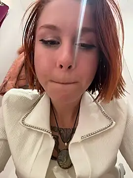 RosieSecret live sex cam