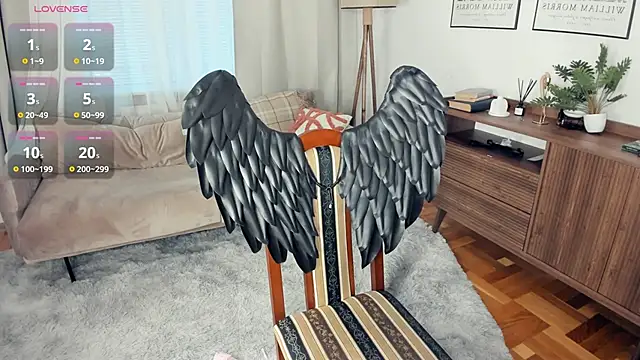 LaureMestler live sex cam