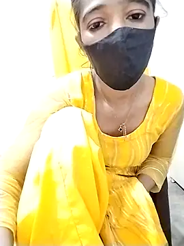 Cute-Naavya's cam snapshot