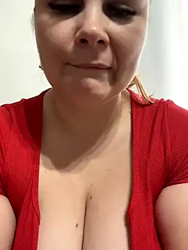 PEETRAA's cam snapshot